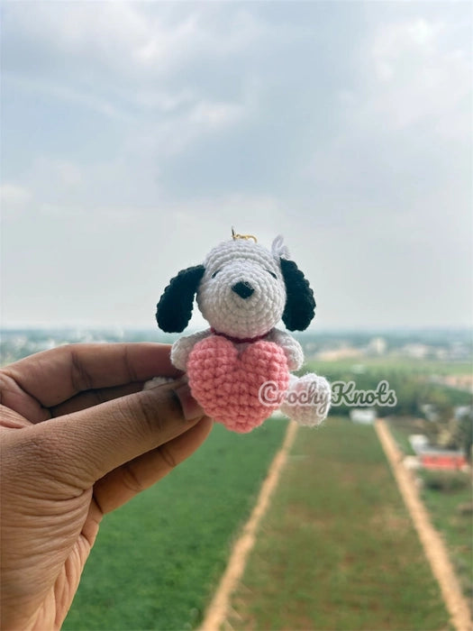 Crochet Snoopy with Heart keychain/ miniature