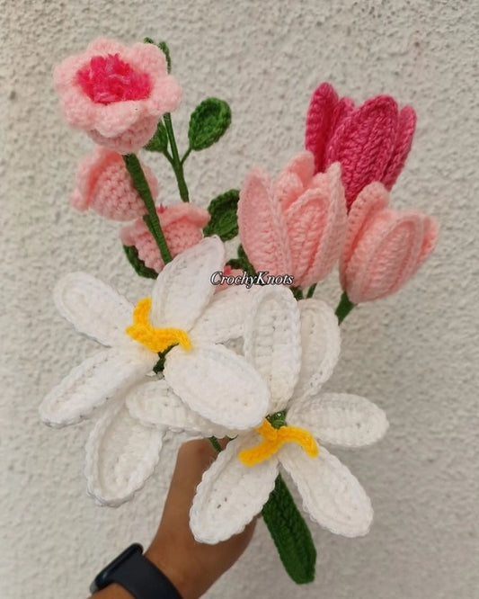 Crochet Pink Love Flower Bunch