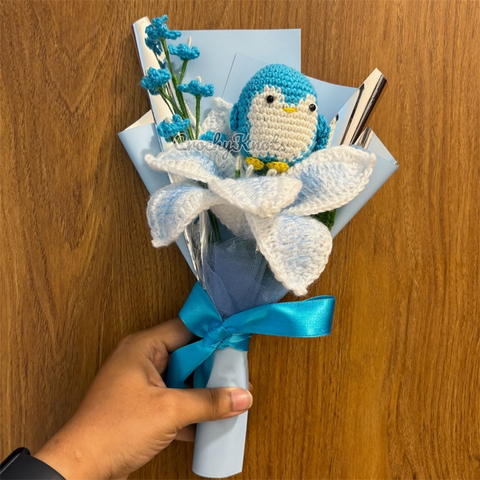 Skyhug penguin bouquet