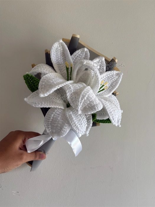 Serene Lilies Bouquet | Crochet White Lilies Bouquet