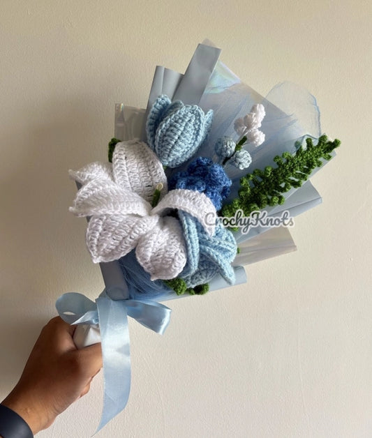 Crochet Blue Blooms Bouquet