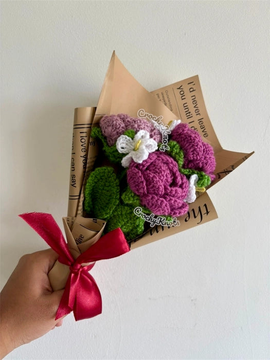 Crochet English Garden Charm Bouquet | Crochet Roses