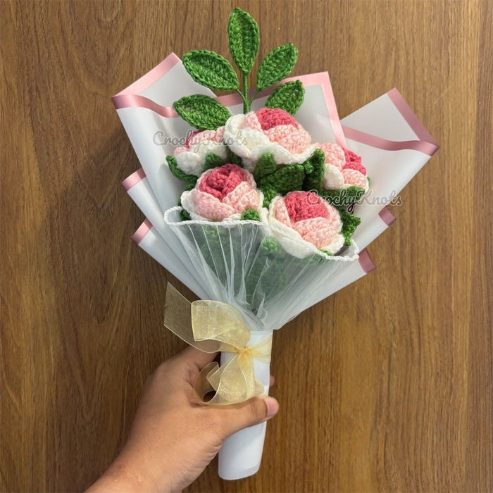 Rosette Bloom Bouquet | Pink roses