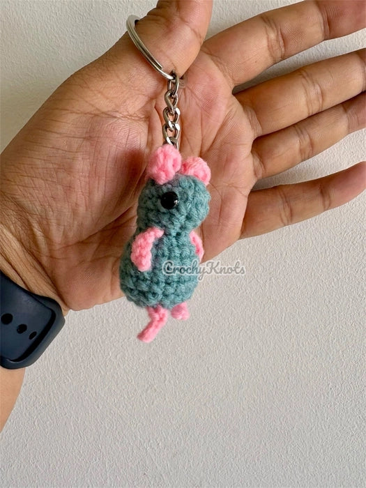Crochet Remy Rat keychain (Mouse)