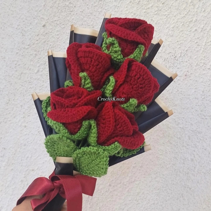 Crochet Rosey Rhapsody Bouquet