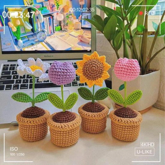 Crochet Pastel Flower pots