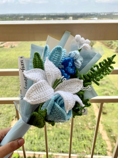Crochet Blue Blooms Bouquet