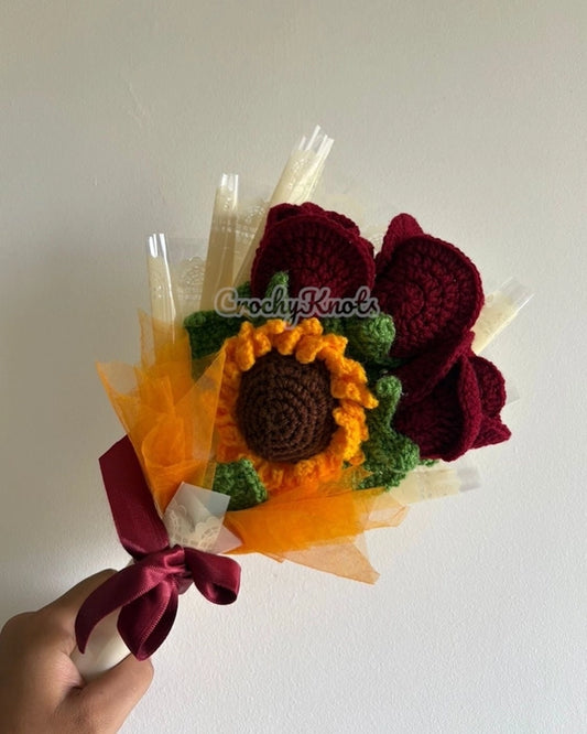 Crochet Sunlit Romance Bouquet | Sunflower and Roses Bouquet