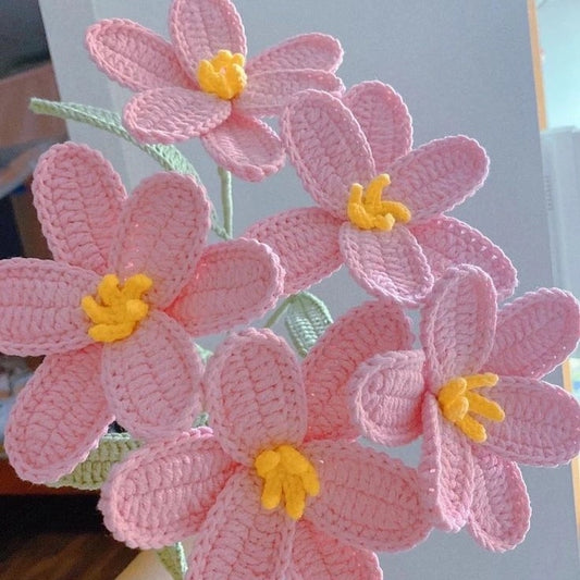 Crochet Rounded Lilies